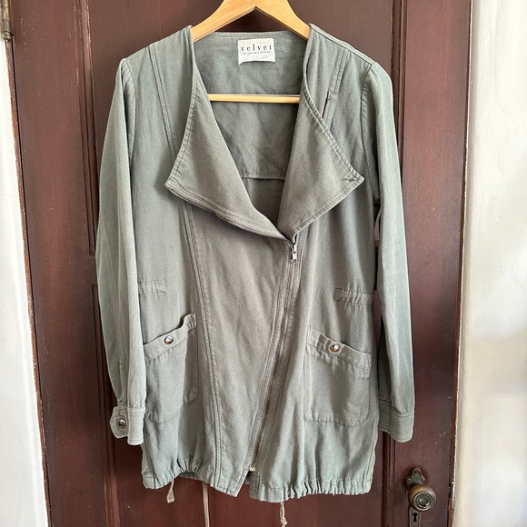 VELVET by GRAHAM & SPENCER | Soft Green Moto Style Field Jacket | Small - Picture 4 of 6